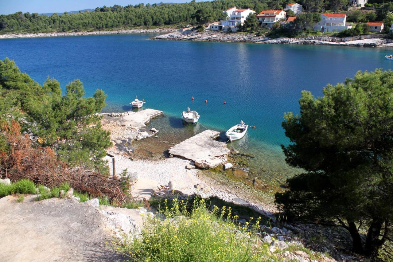 Apartment Apartments By The Sea Basina, Hvar - 8749 *