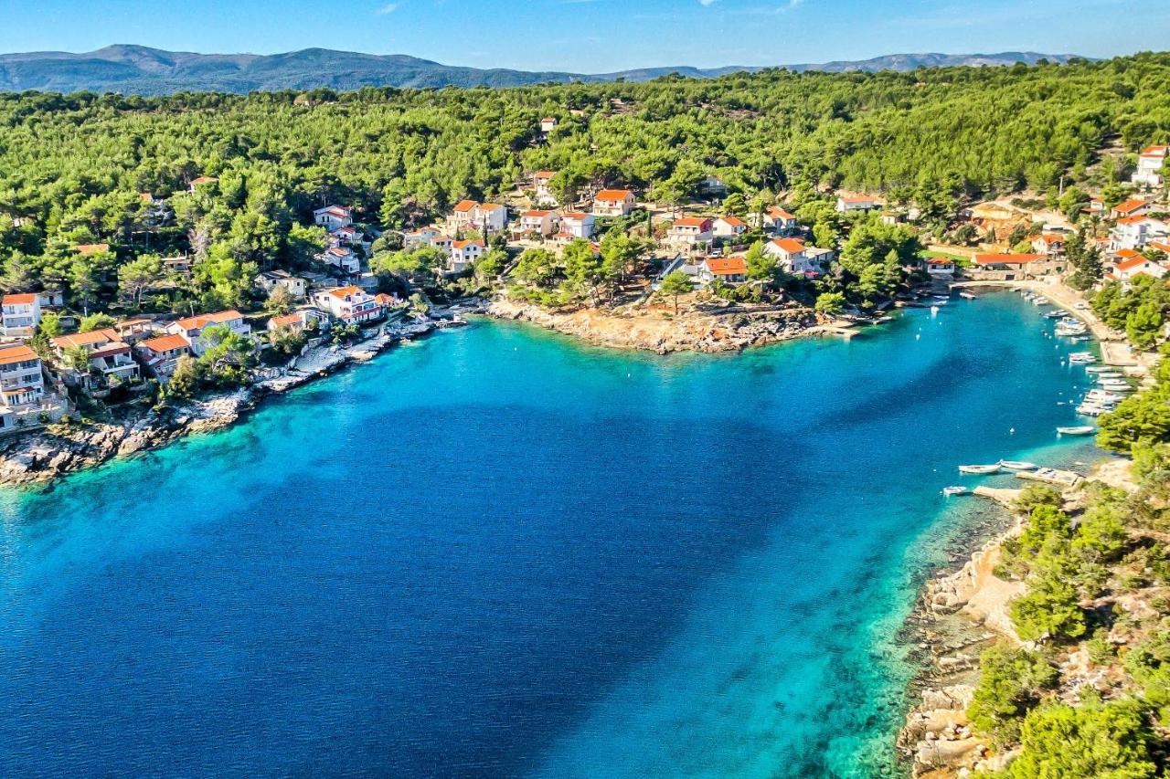 Apartments By The Sea Basina, Hvar - 8749 *