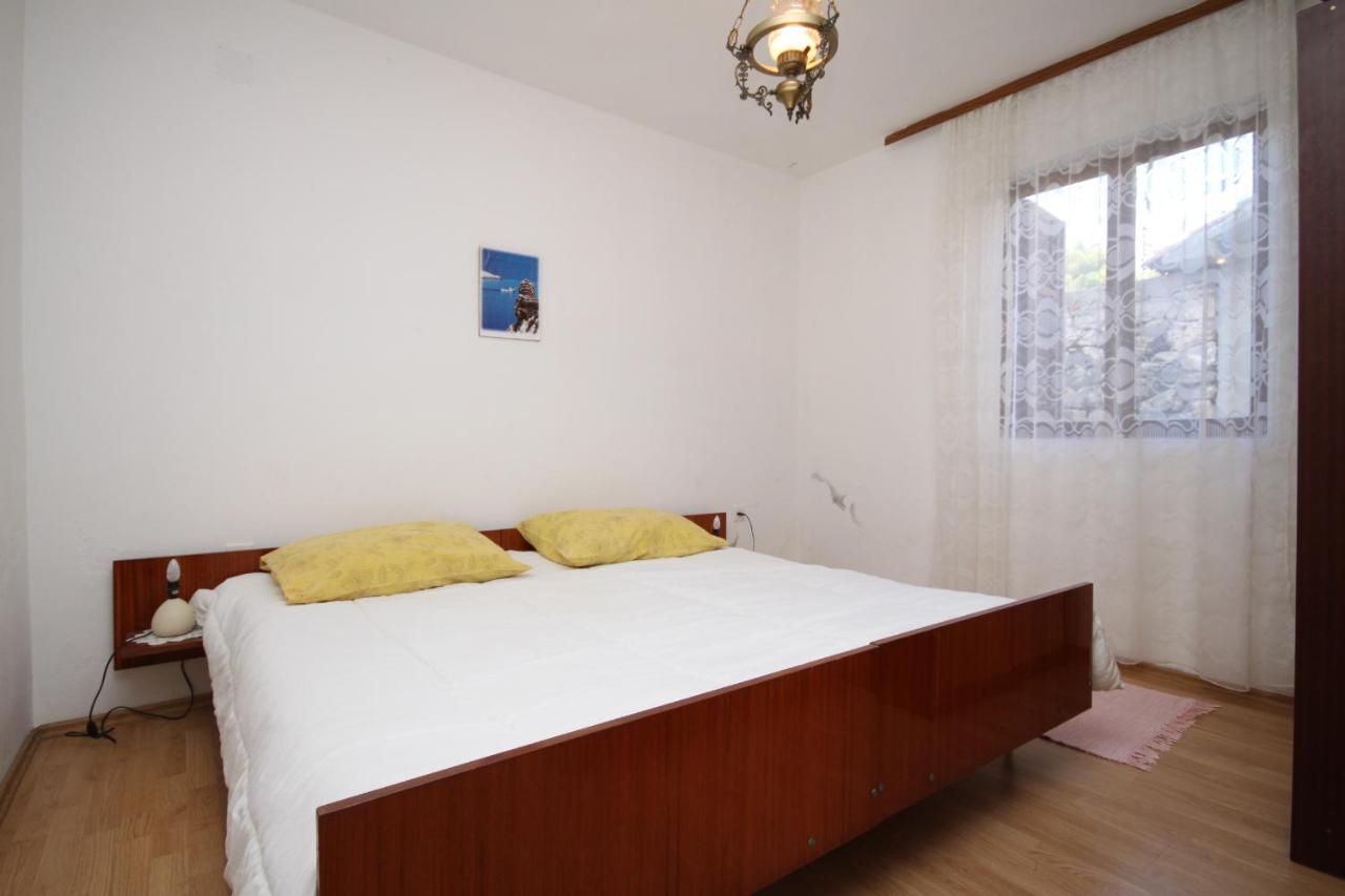 Apartments By The Sea Basina, Hvar - 8749 Apartment Vrbanj